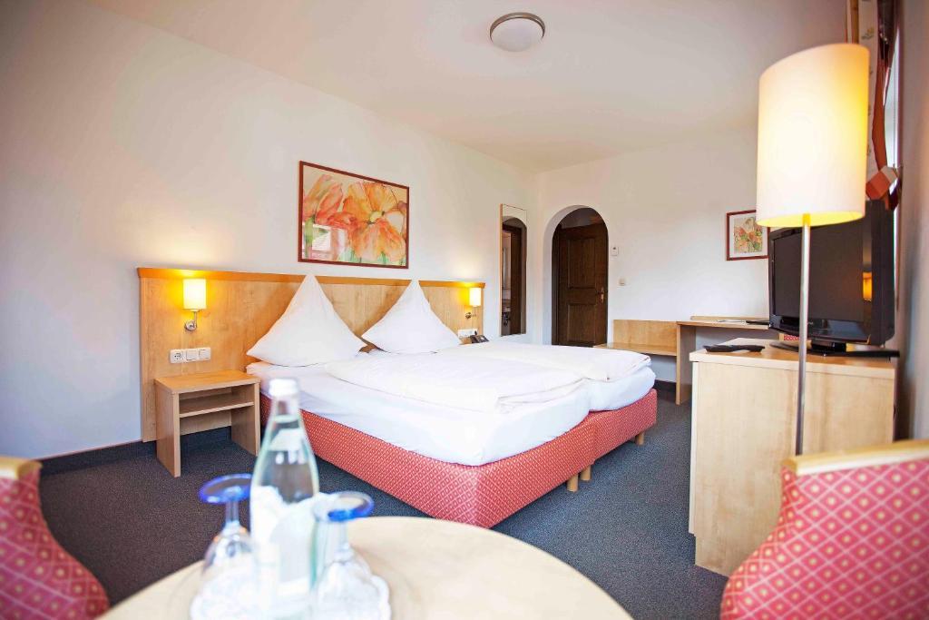 Alter Hof Hotel Vaterstetten Room photo